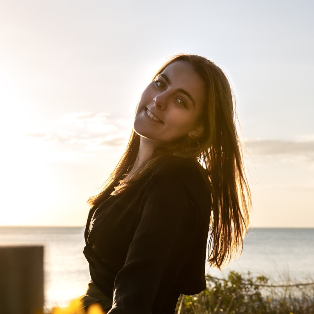 Meet your Posher, Alexandra